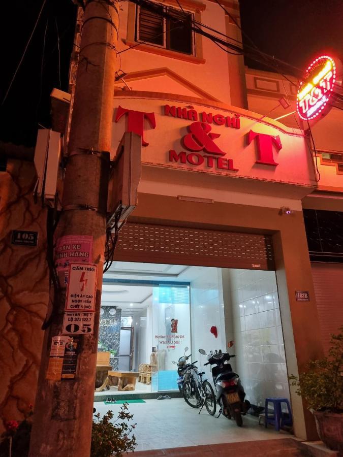 Nha Nghi T&T Hotel Dong Van  Exterior photo