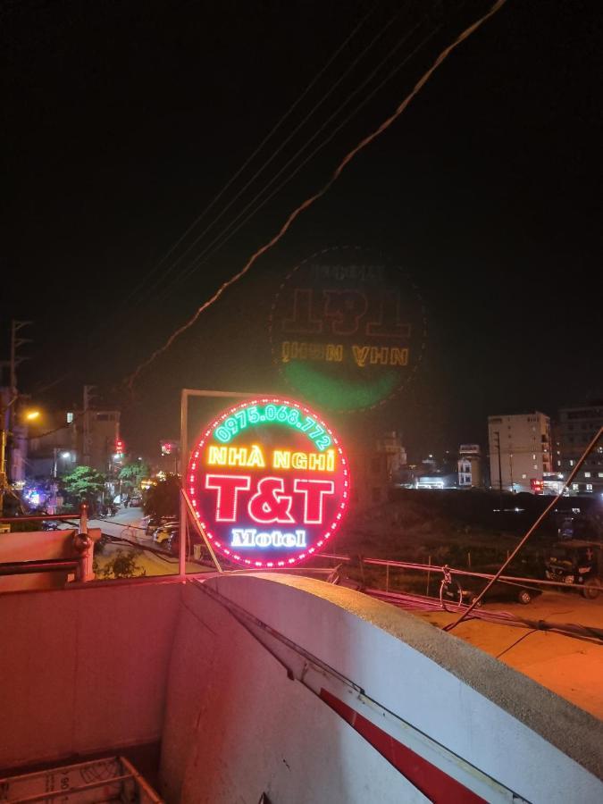 Nha Nghi T&T Hotel Dong Van  Exterior photo